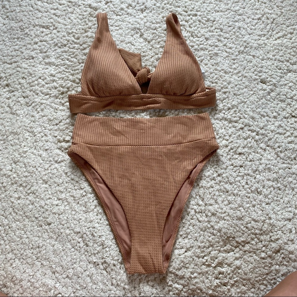 NWT Aerie Swimsuit Size Small